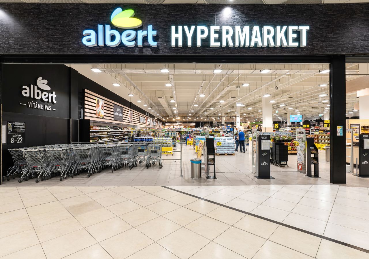 ALBERT HYPERMARKET