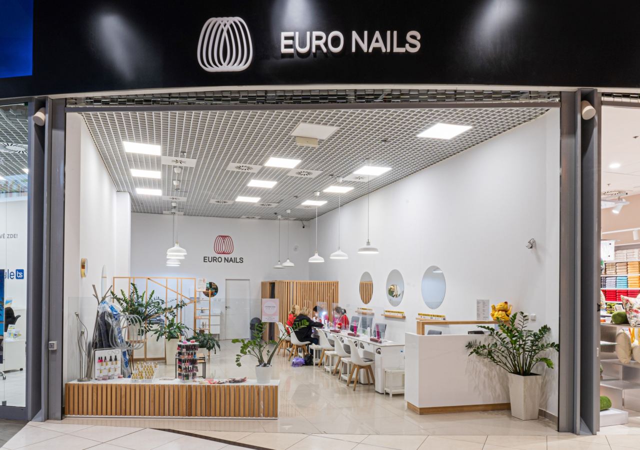 EURO Nails